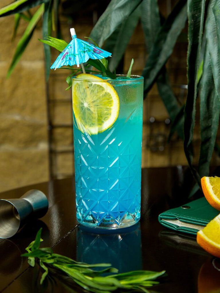 BLUE LAGOON COCKTAIL